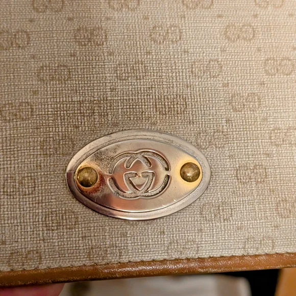 Gucci Beige and Brown Shoulder Bag - Picture 5 of 16